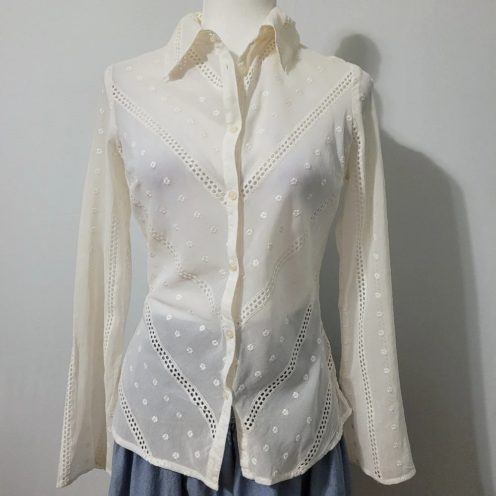 Guess Collection 100% Cotton Blouse With Dainty Details and Embroidery - Picture 1 of 6